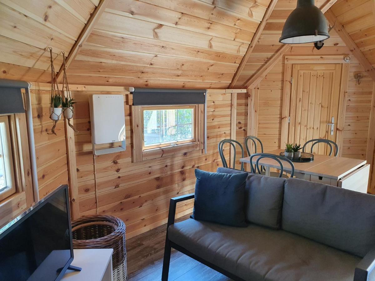 Finse Kota - Tiny House Villa Oostkapelle Exteriör bild